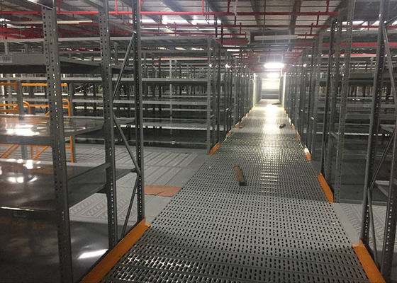 Gray Rack Supported Mezzanine Steel Shelving Systems for Huge Warehouse