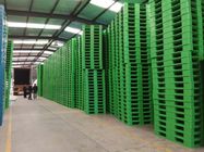 Molded 4000kgs Industrial Plastic Pallets Single Faced Heavy Duty Nestable Rack