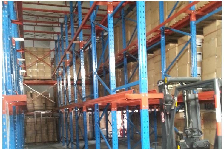 Adjustable Drive In Pallet Racking System , Pallet Rack Storage Systems For Cold Storage