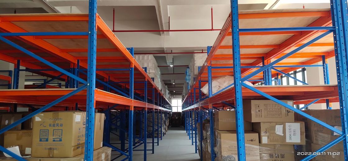 Adjustable Industrial Heavy Duty Steel Storage Racks with Corrosion Protection