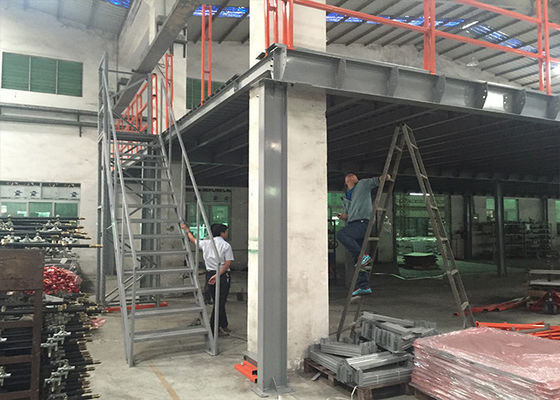 Free Standing Industrial Mezzanine Floors High Density Steel Material For Construction